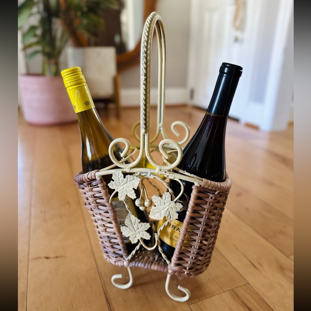 Vintage Wicker Wine Holder